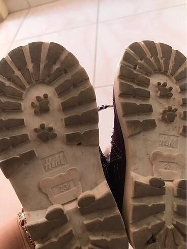 22 Beden bordo Renk H&M 23 no kışlık bot