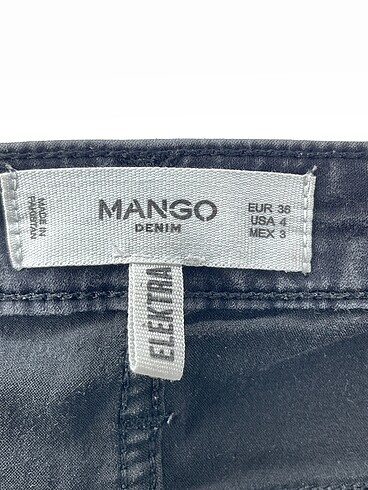 36 Beden siyah Renk Mango Jean / Kot %70 İndirimli.