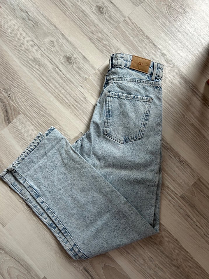 Zara Açık Mavi Rahat Kesim Denim Jean — görsel 4/5