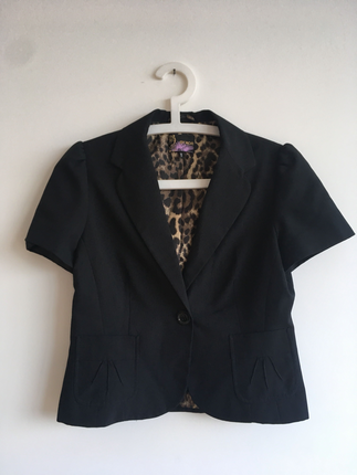 Kisa kollu blazer