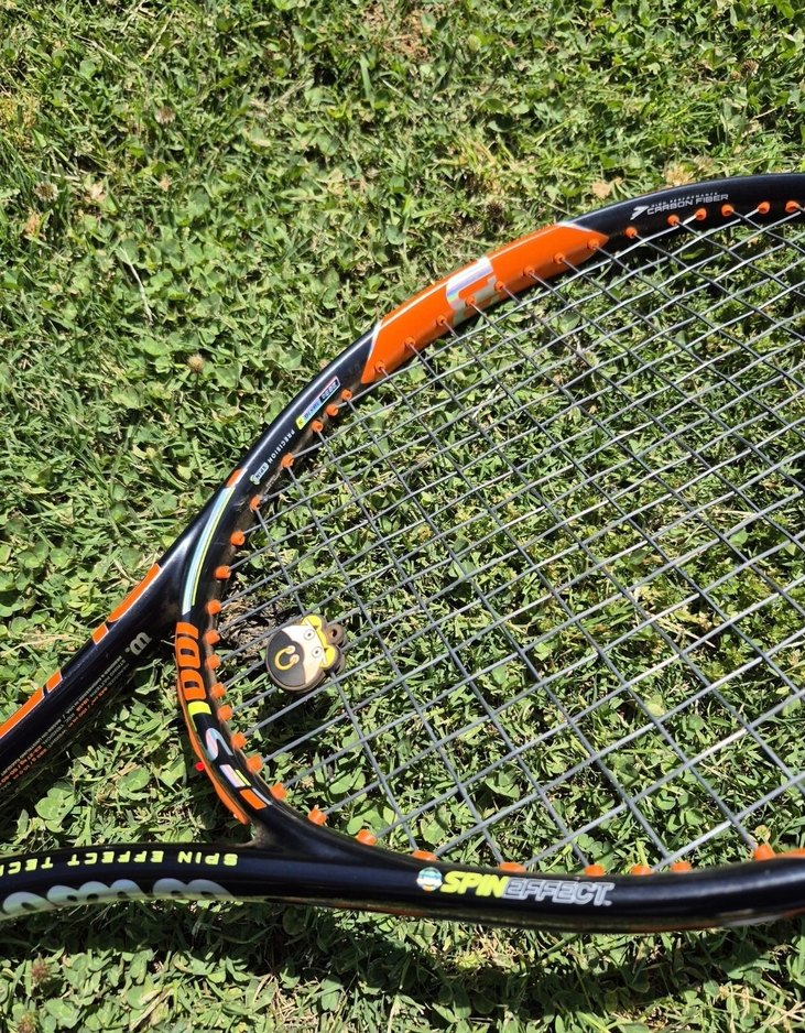 Wilson Burn Spin effect tenis raketi 27 inç - Görsel 4