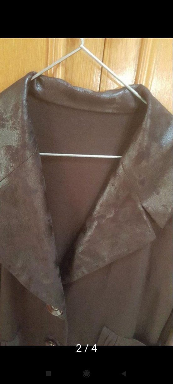 Düğmeli Kahverengi Kadın Uzun çok şık duruşu var - Görsel 2