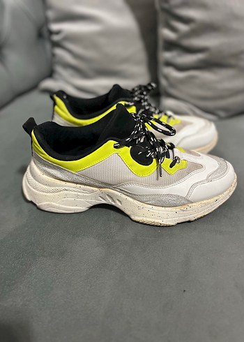 40 Beden Sarı Detaylı Bağcıklı Spor Kadın Sneakers