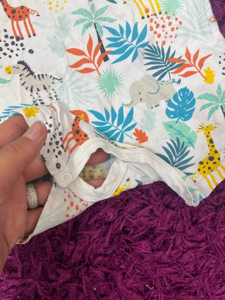 3/4 yaş Renkli Desenli zıbın - Görsel 2