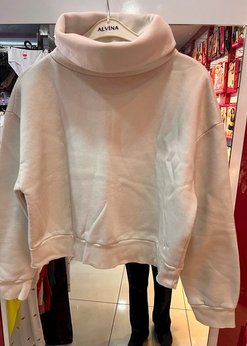Yüksek Yakalı Kadın Sweatshirt