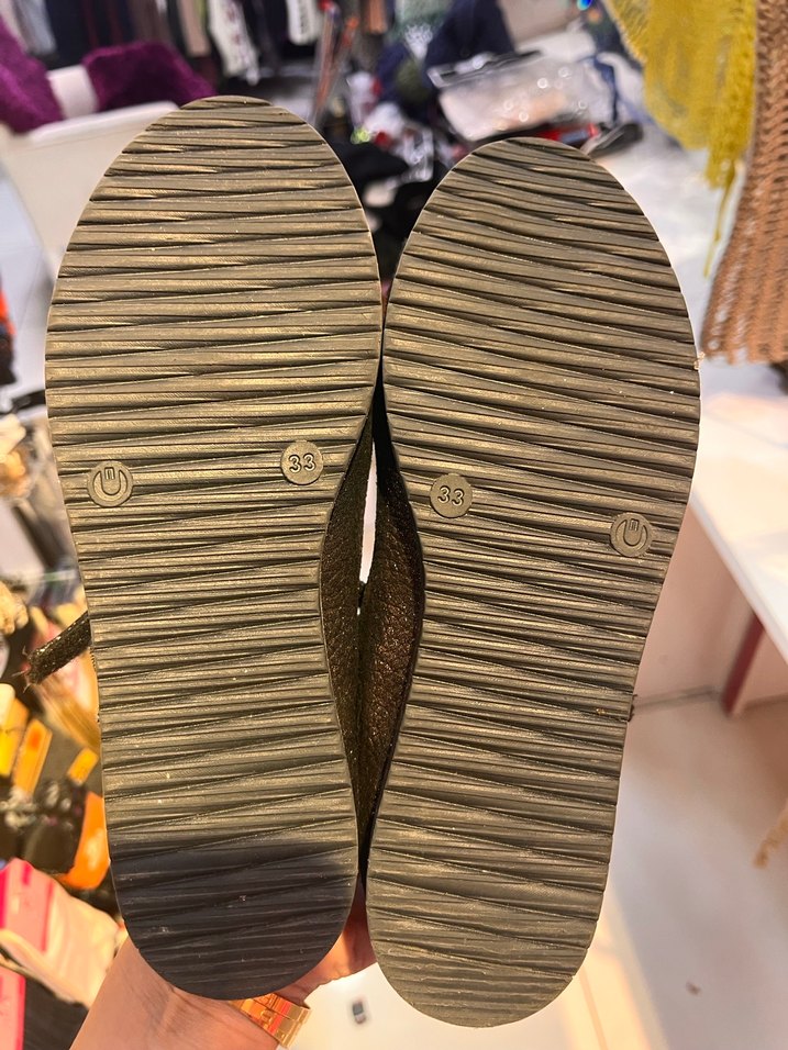 Fiyonk Detaylı Kız Çocuk Babet - Görsel 5