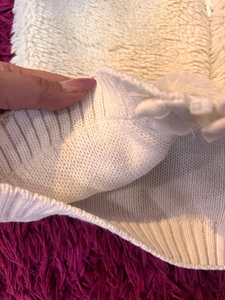 6/7Kız Çocuk Beyaz Kürklü Kolsuz Yelek - Görsel 2