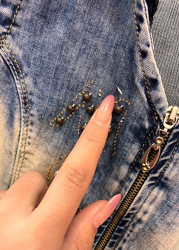 Renkli boncuklu Kolsuz Mini Denim elbise - Görsel 3