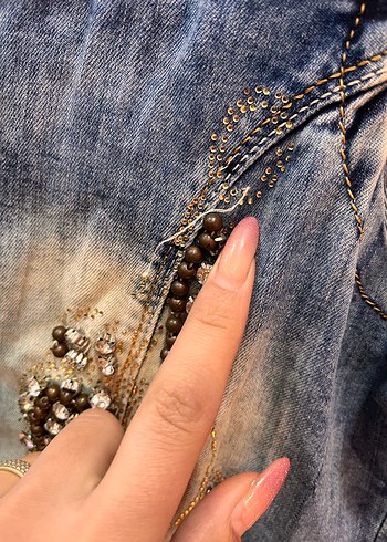 Renkli boncuklu Kolsuz Mini Denim elbise - Görsel 2