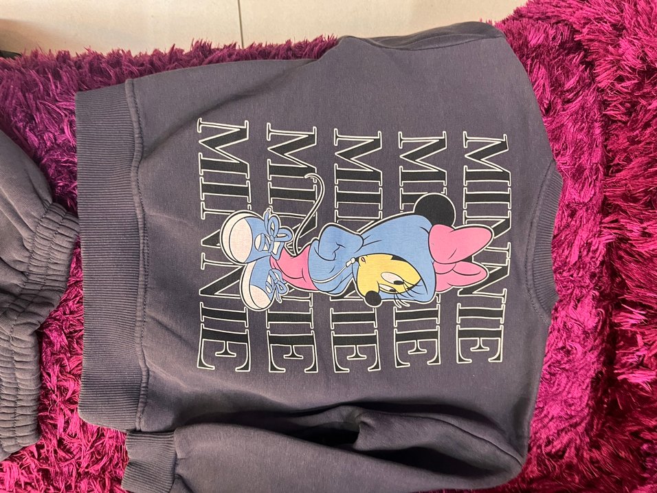 GAP 4-5 yaş Baskılı Gri Kız Eşofman Takımı - Görsel 3