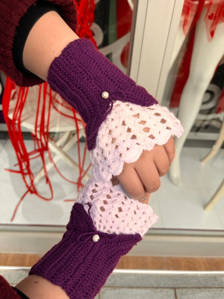 Mor Örgü Gotik Kadın Eldiveni - Görsel 5