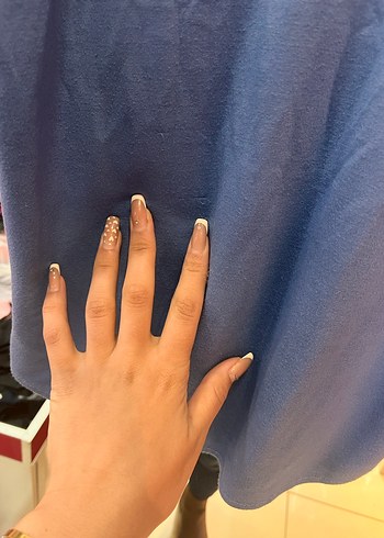 V Yaka Kadın Askılı Bluz - Görsel 3