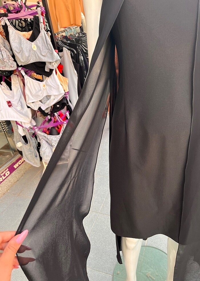 ŞİFON DETAYLI KISA ABİYE - Görsel 3