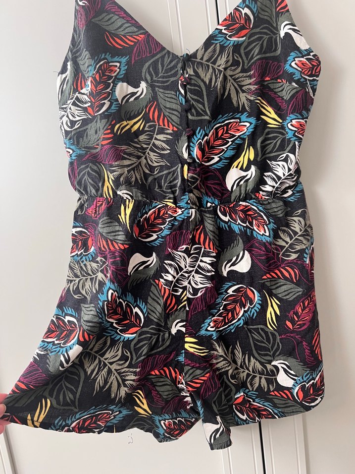 Stradivarius Bohem Tarz Mini Askılı Tulum - Görsel 4