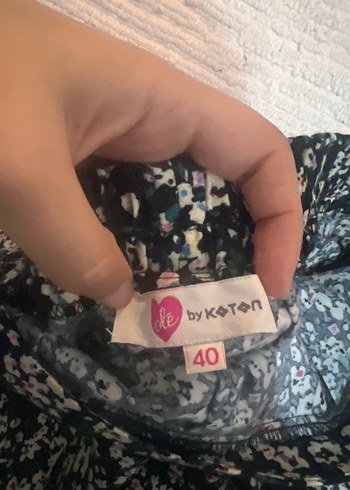 Çiçek Desenli Mini Etek - Görsel 3