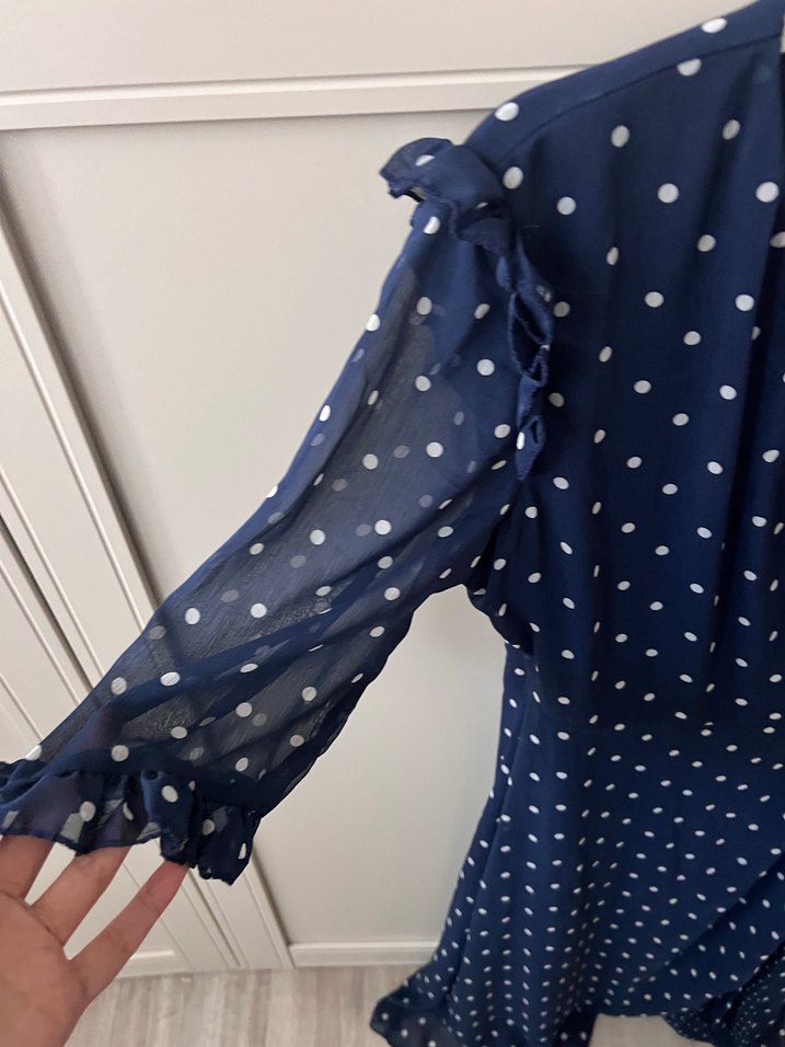 Koton Lacivert Puantiyeli V Yaka Midi Elbise - Görsel 5