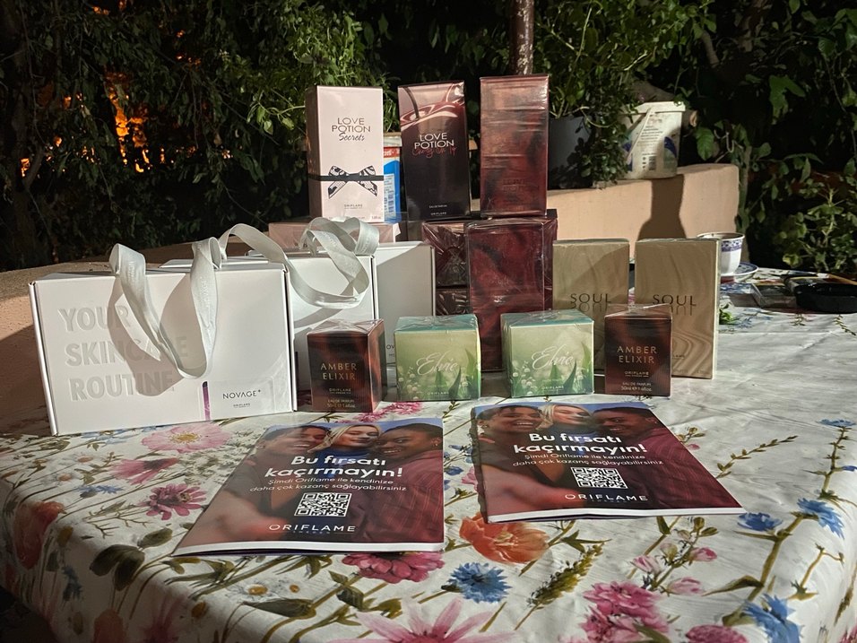 Oriflame Kadın Parfüm divine love potion elvie eclat amber - Görsel 2