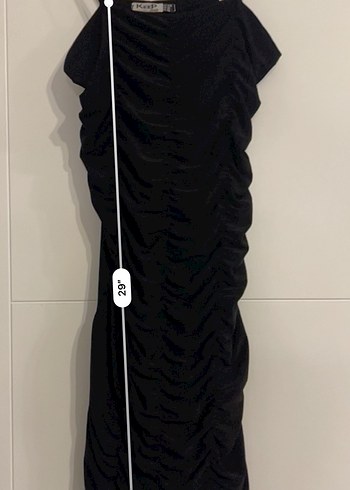 Zara Siyah Pilili Uzun Askılı Gece Elbisesi