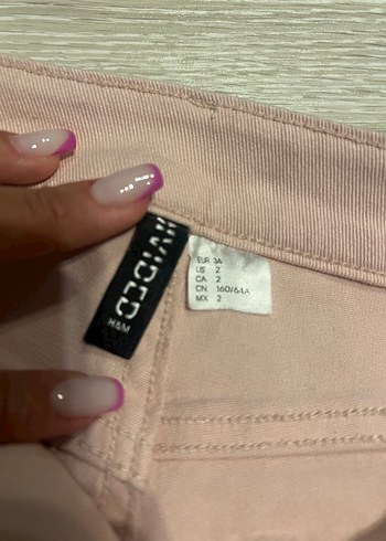 Zara Düğmeli Pembe Kadın Mini Denim Şort