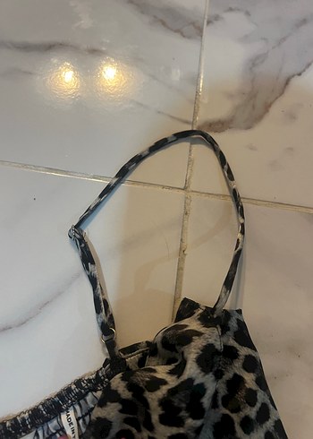 s Beden gri Renk Leopar Desenli Askılı Bustier