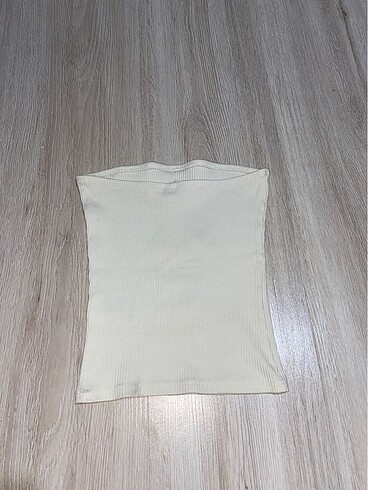 Bershka straplez beyaz
