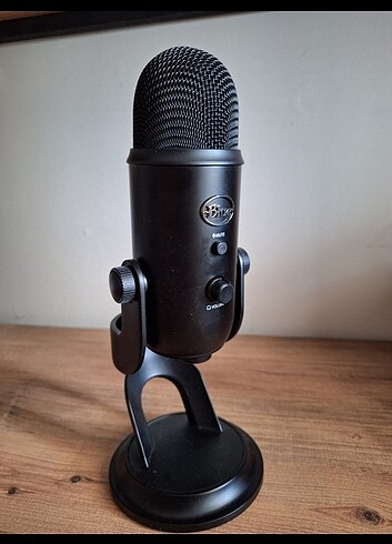 Blue yeti blackout