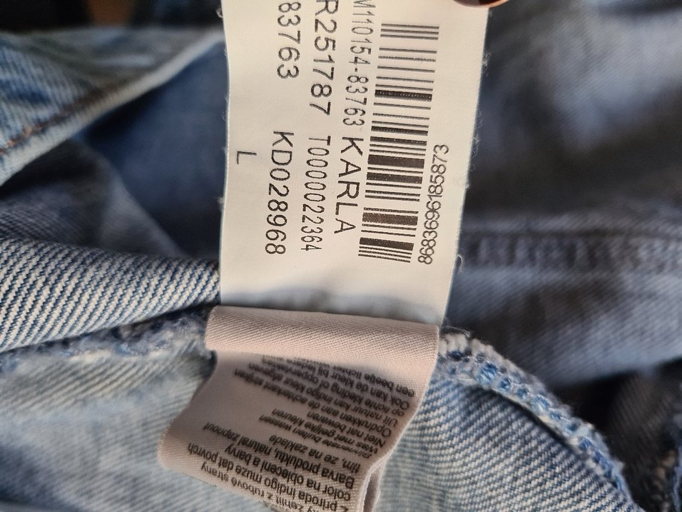 Kadın Mavi Batik Desenli Kolsuz Denim Ceket - Görsel 4