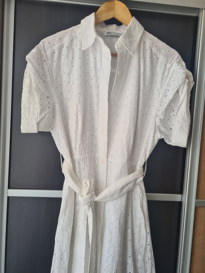 Zara Beyaz Nakışlı Uzun Elbise - Görsel 4
