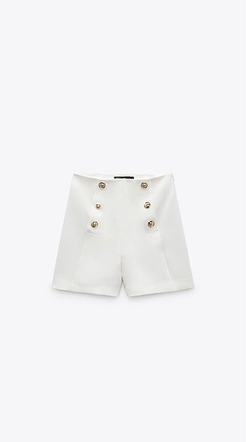 Zara düğmeli bermuda kirli beyaz şort