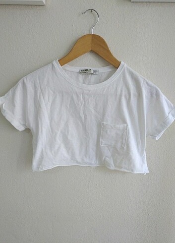 pull&bear kısa beyaz tshirt M beden