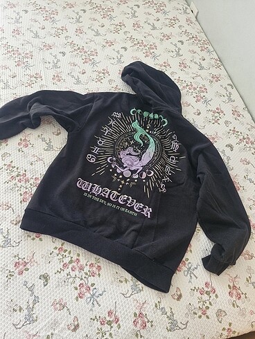 Siyah sweatshirt