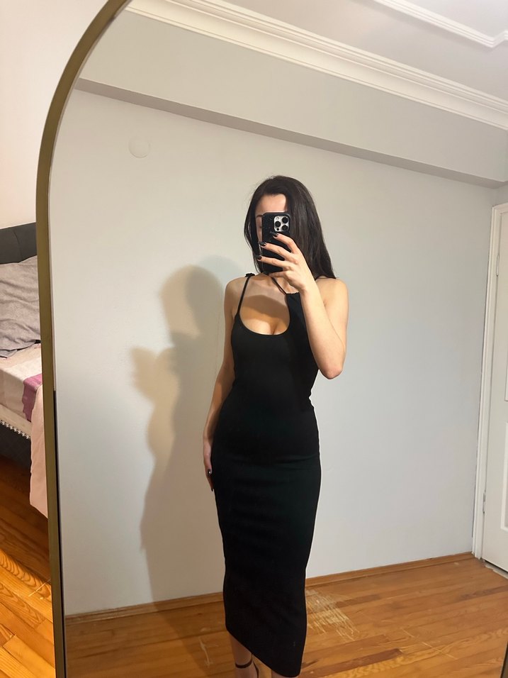 Siyah V Yaka İnce Askılı Mini Elbise - Görsel 4