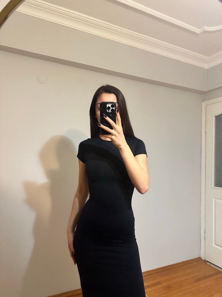 Siyah Minimalist Kadın Mini Elbise - Görsel 3