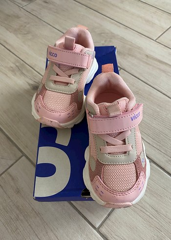 23 Beden Kız Çocuk Pembe Vicco Spor Ayakkabı
