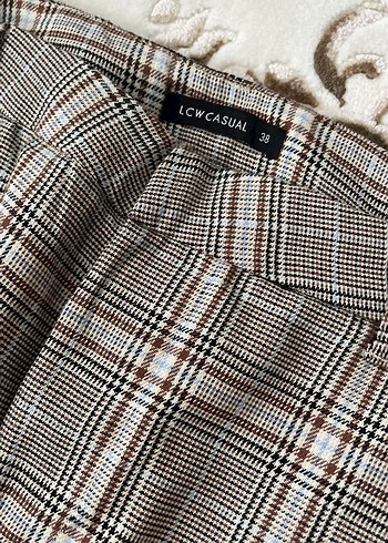 Düğmeli Kadın Kumaş Pantolon - Görsel 2