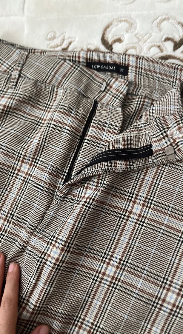 Düğmeli Kadın Kumaş Pantolon - Görsel 4