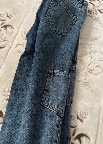 Gri Bel Detaylı Bol Kesim Kadın Jean - Görsel 5