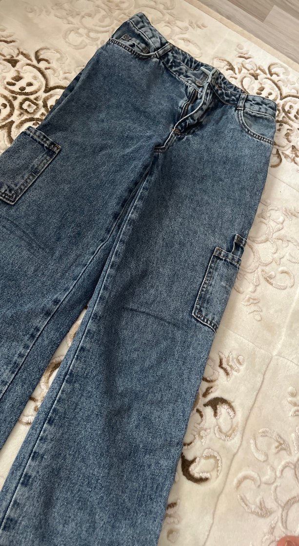 Gri Bel Detaylı Bol Kesim Kadın Jean - Görsel 4