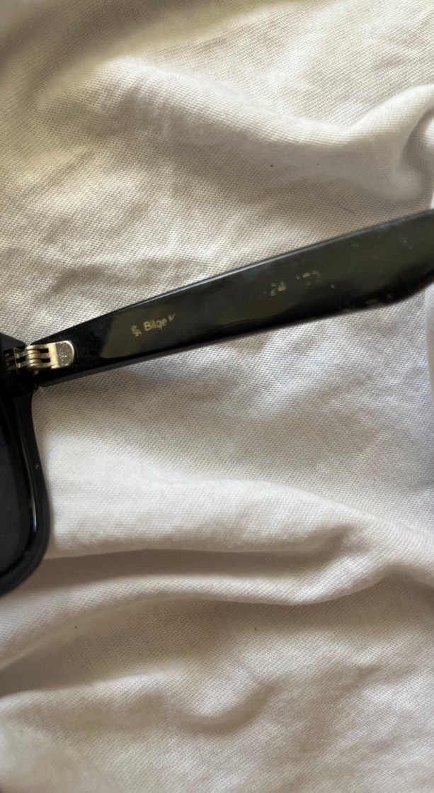 Siyah Klasik Gotik Güneş Gözlüğü - Görsel 3