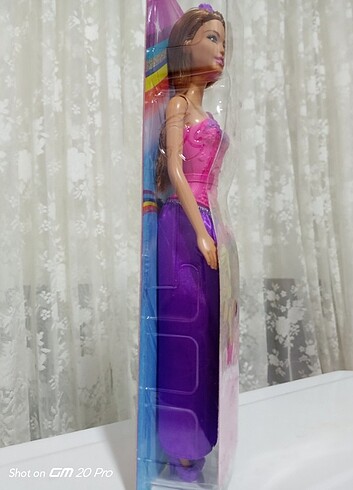 Barbie bebek 
