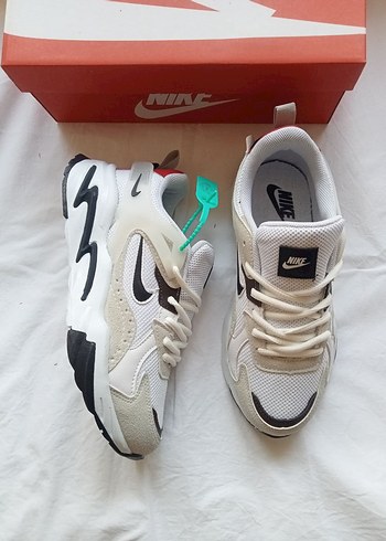 Nike Jam ithal Beyaz Spor Ayakkabı - Görsel 8