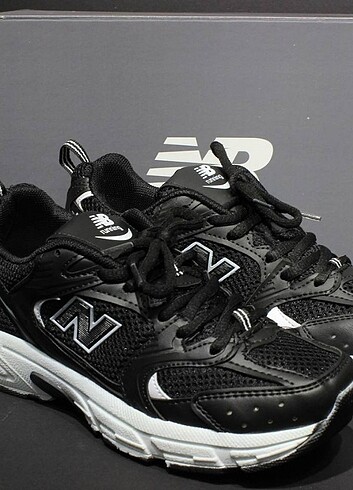 39 Beden siyah Renk NEW BALANCE 530 ATOM DİKİŞLİ..İTHAL .ETİKETLİ ÜRÜN.ÖZEL KUTULU.Ö