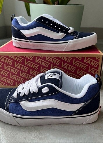 Vans old skool knuu kaymaz kauçuk taban 36/44 arası etiketli kut