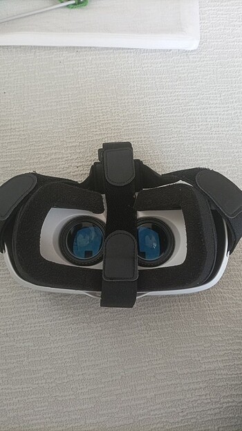 Diğer Turkcell T/VR GÖZLÜK ÇALIŞIR DURUMDA KUTUSU YOKTUR. 