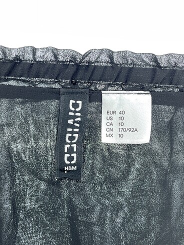 40 Beden siyah Renk H&M Hırka %70 İndirimli.