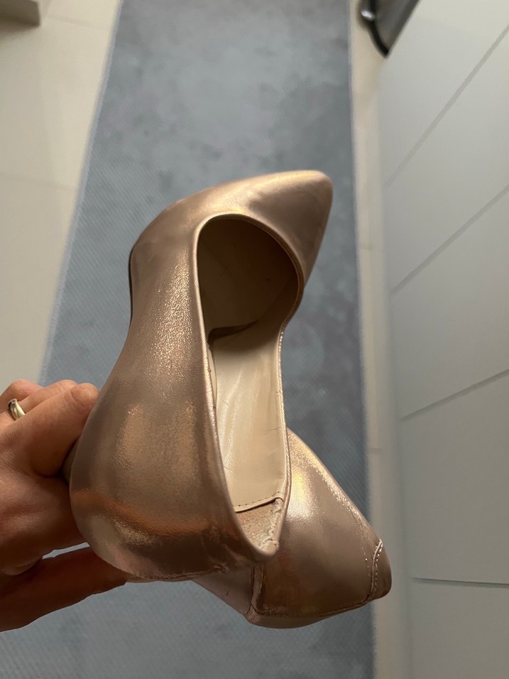 Bej Parlak Saten Tokalı Stiletto Topuklu Kadın Ayakkabı - Görsel 2