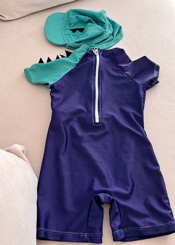 Erkek Çocuk Renkli Kısa Kollu Timsah Desenli Mayo - Görsel 3