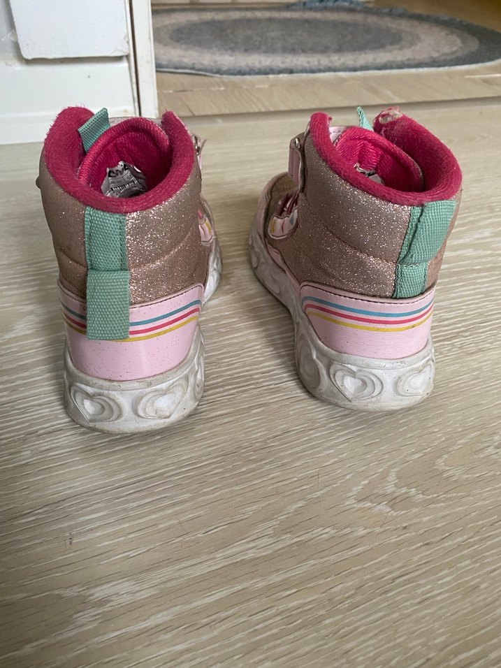 Kızlar için Pembe Bağcıksız Botlar - Görsel 2