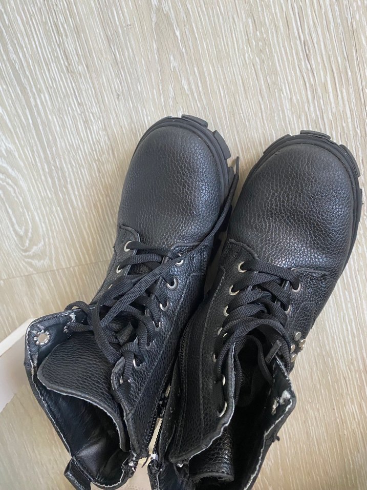 Siyah Yılan Desenli çocuk Bot - Görsel 5