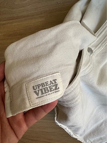 m Beden ten rengi Renk Zara gömlek